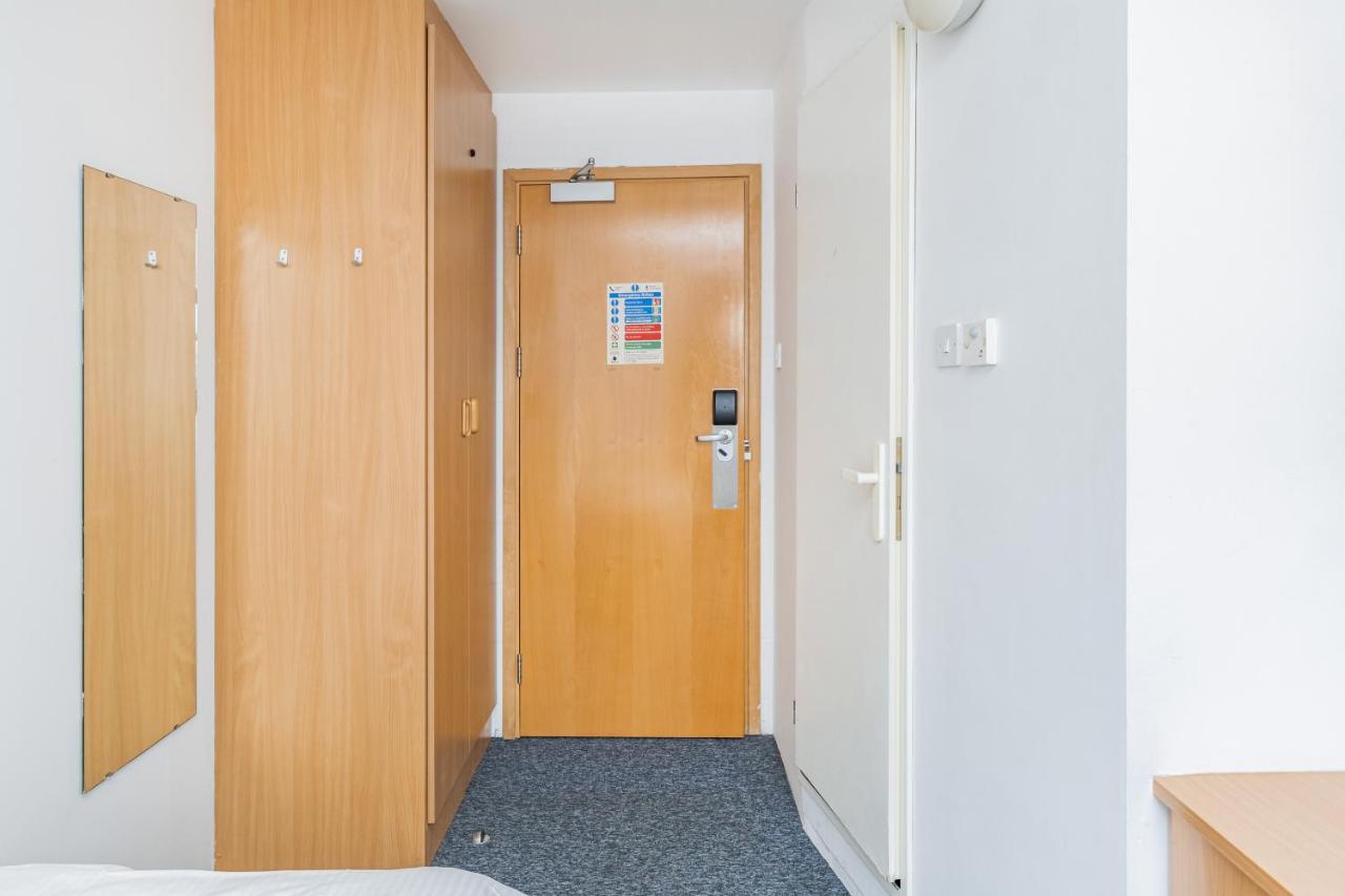 Vibrant Ensuite Rooms, Hatfield - Sk Luaran gambar