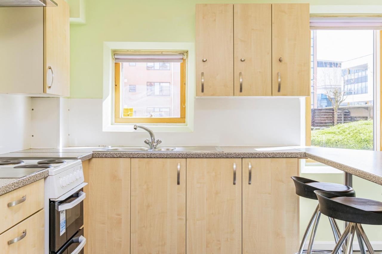 Vibrant Ensuite Rooms, Hatfield - Sk Luaran gambar