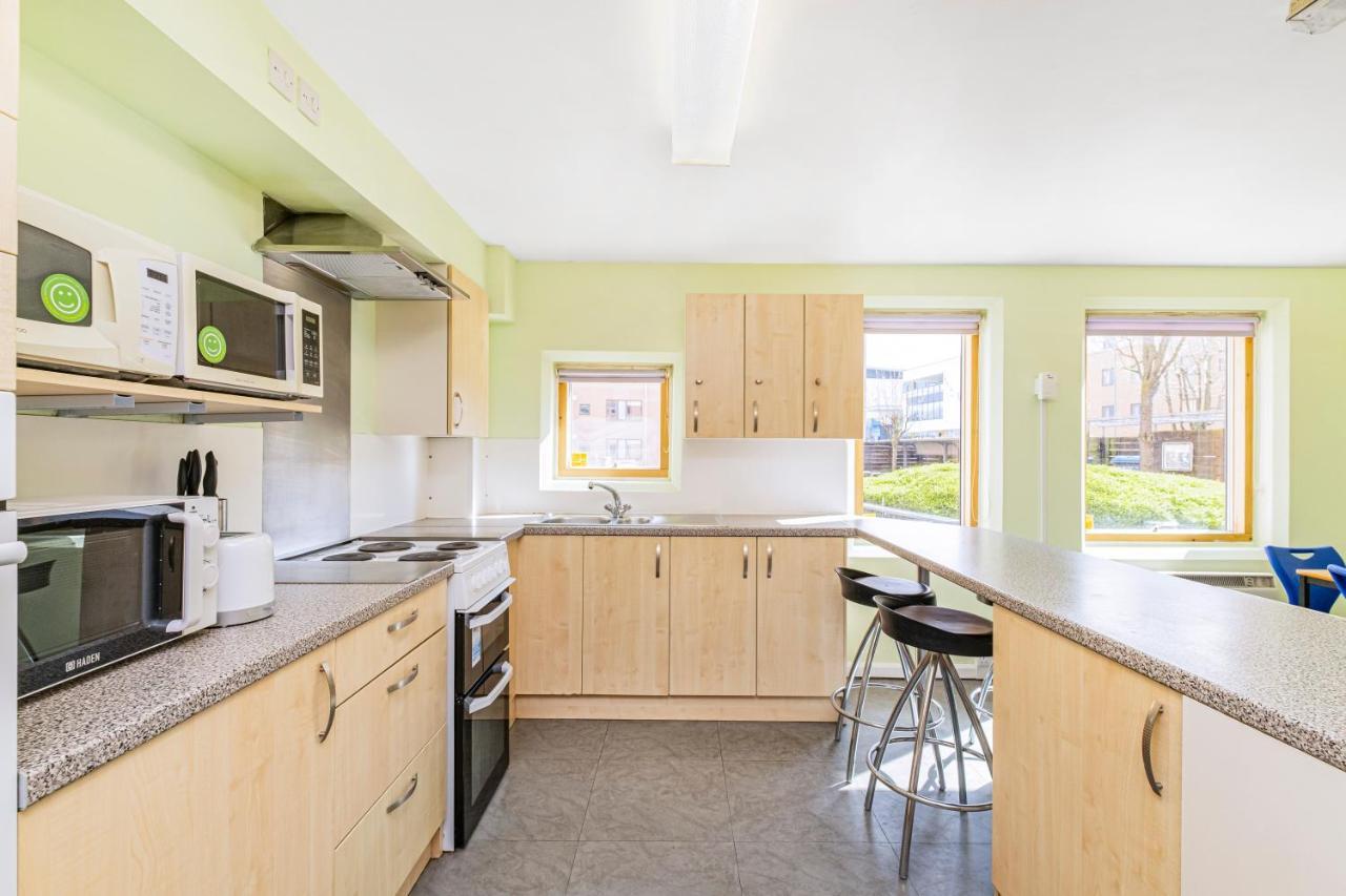 Vibrant Ensuite Rooms, Hatfield - Sk Luaran gambar